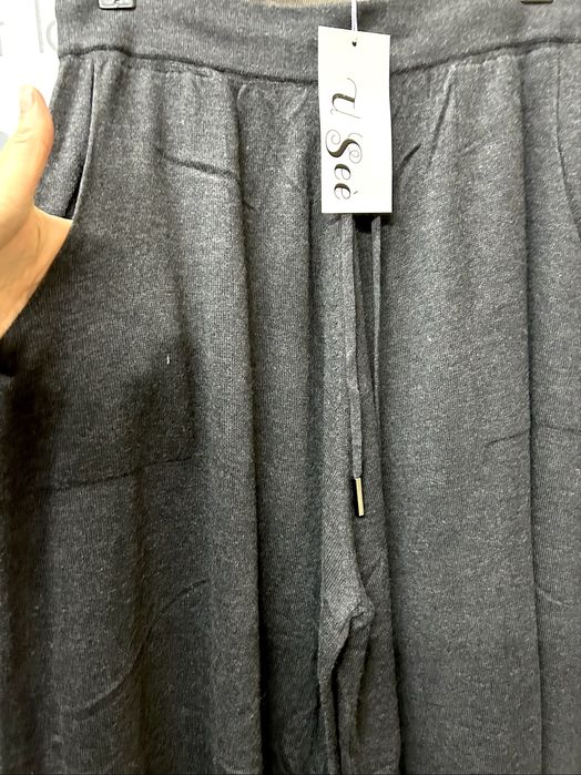 Брюки трикотажные, вязанные палаццо, на резинке