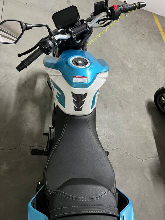 Motociclo Naked Voge 125r