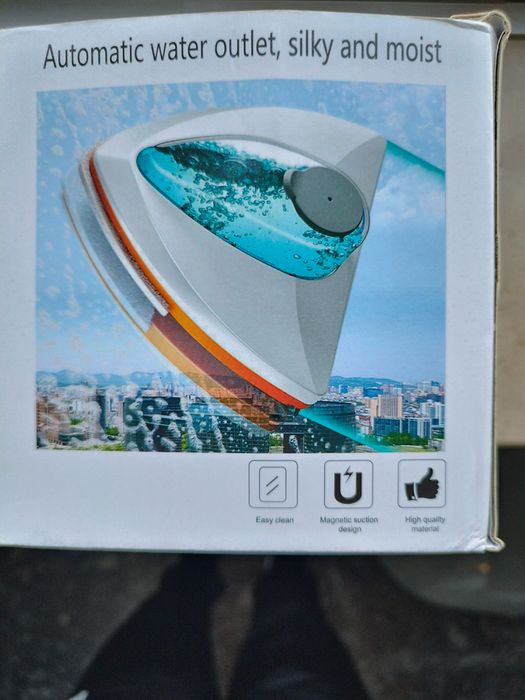 Limpeza de vidros magnético