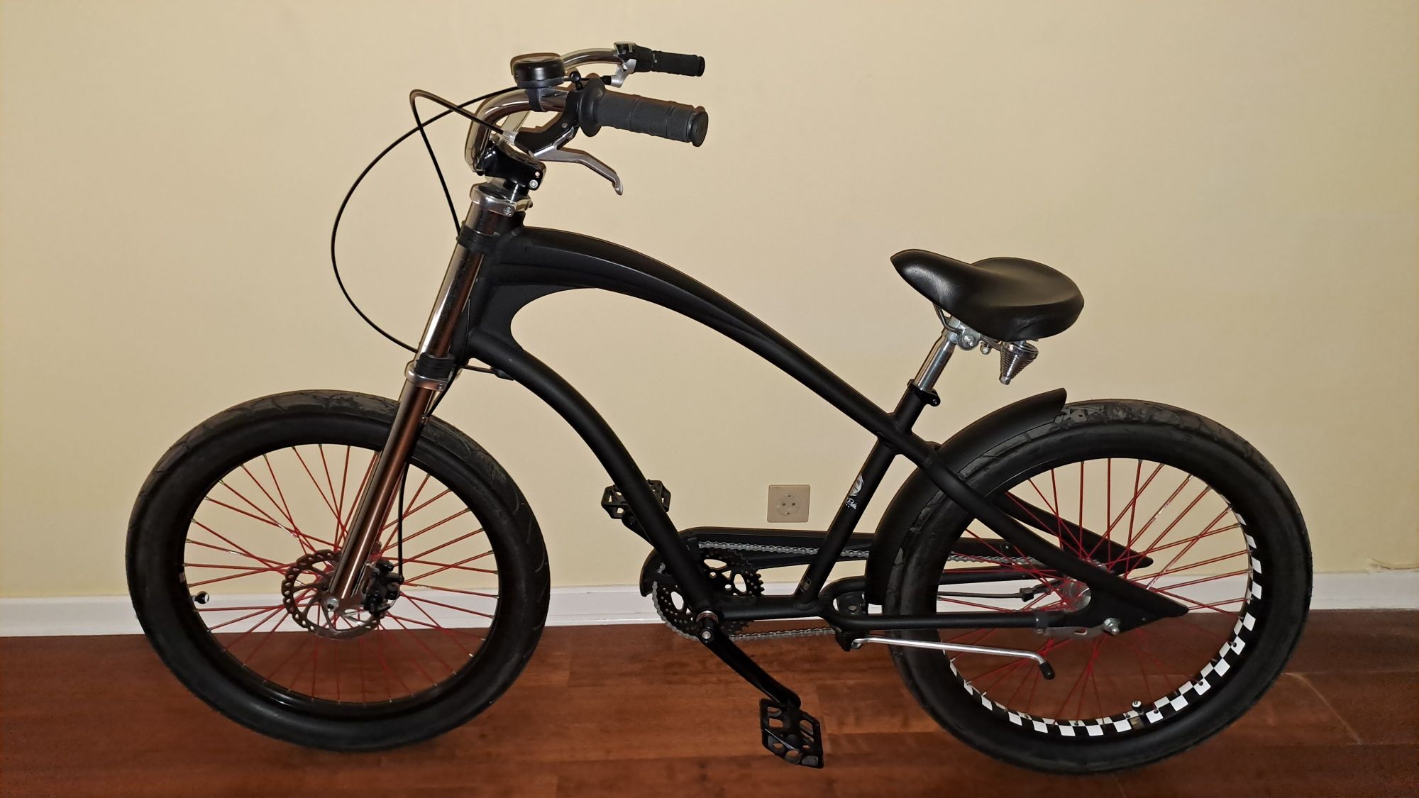 Bicicleta Electra Straight 8
