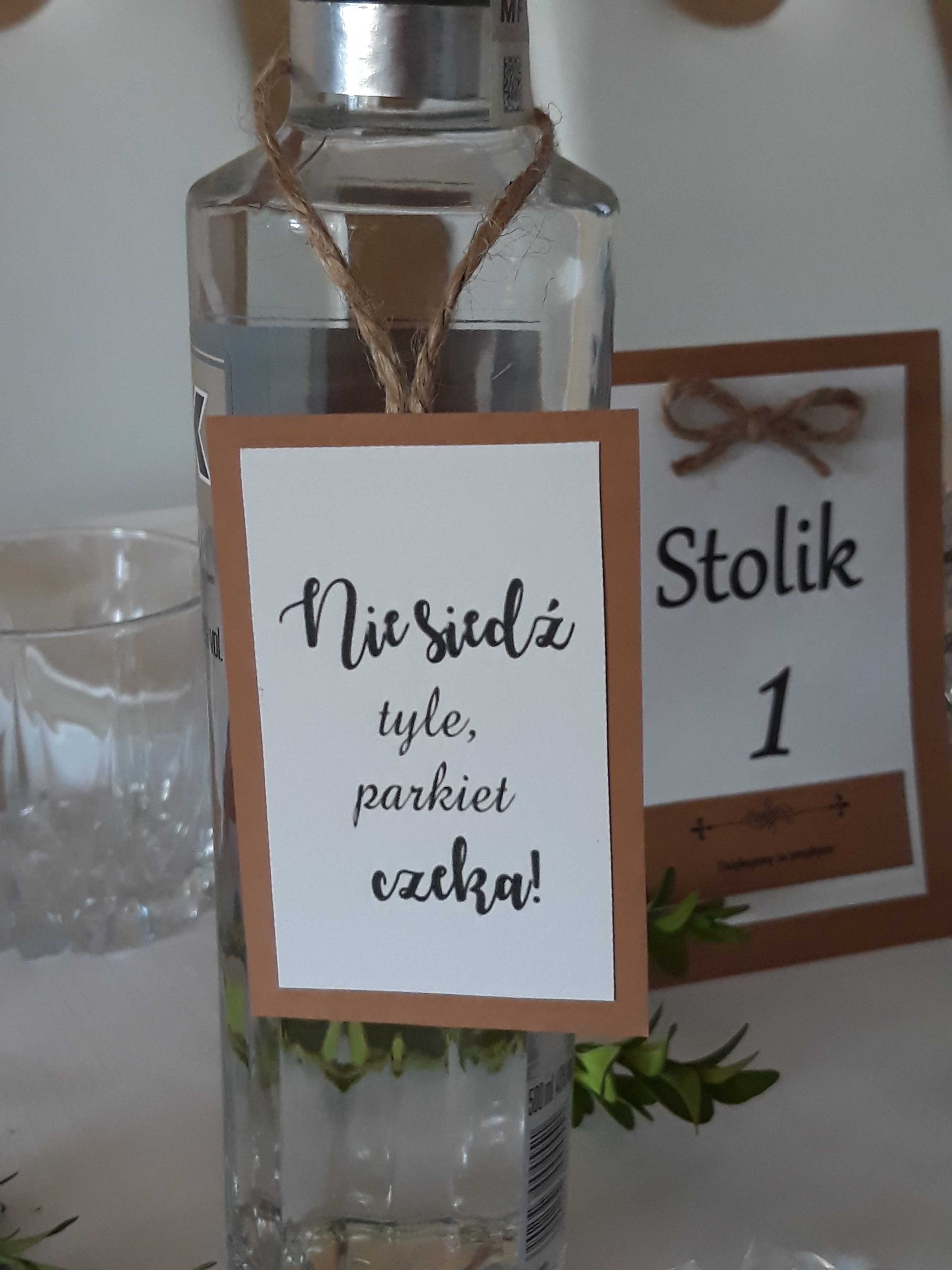 Zawieszki na alkohol