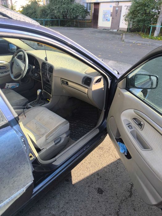 Volvo v40 Швеція