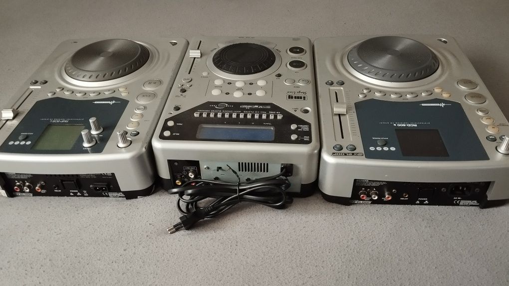 3 sztuki CD player Reloop Img Stage Line DJ mikser