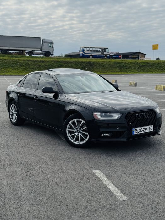 Продам Audi а4 | 2013 року | бензин 2.0
