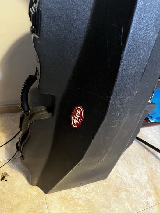 Caixa rigida para violoncelo SKB