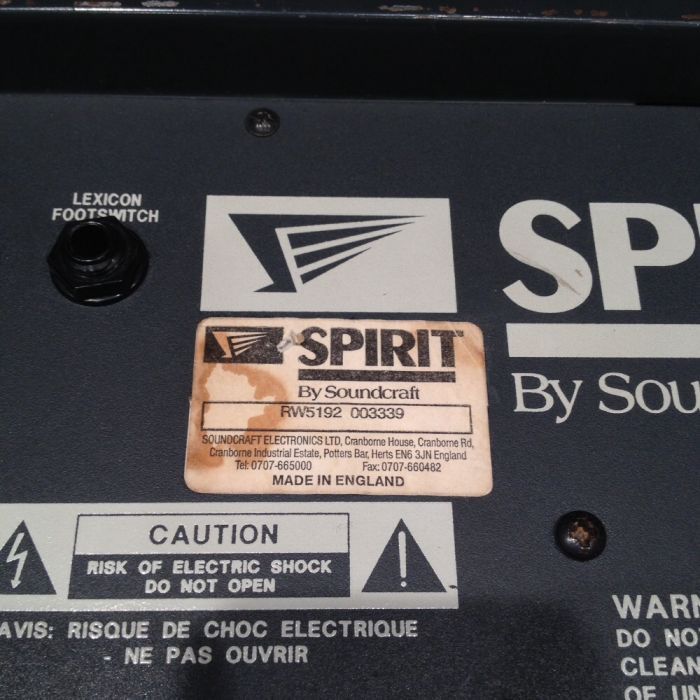 Powermikser Soundcraft Power Station 600 2x300 Watt Made In England