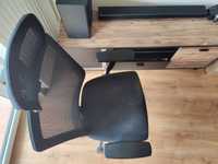Krzesło biurowe obrotowe ergonomiczne