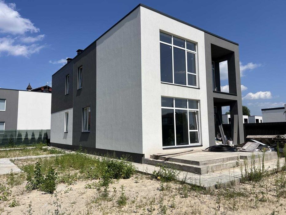 Сучасний будинок Осокорки, м. Славутич, поруч пляж Осокор