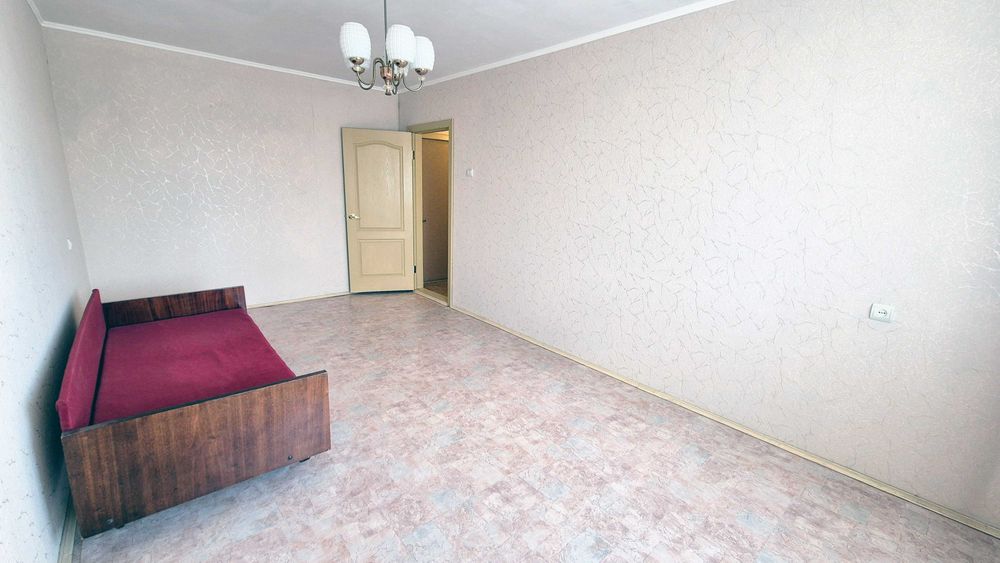 Однокімнатна квартира 33,5 м.кв., 4 пов., вул.Леонтовича (Пушкіна), 78