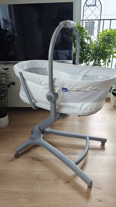 Łóżeczko Chicco Baby Hug 4w1 białe