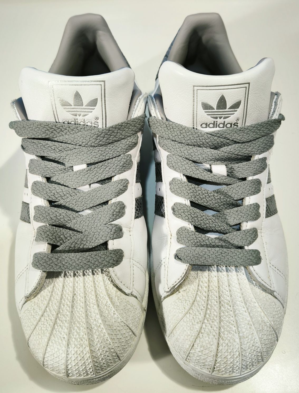 Adidas Superstar