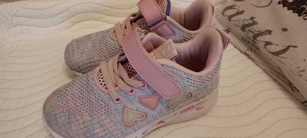 Tênis/ sapatilhas com velcro Menina 30