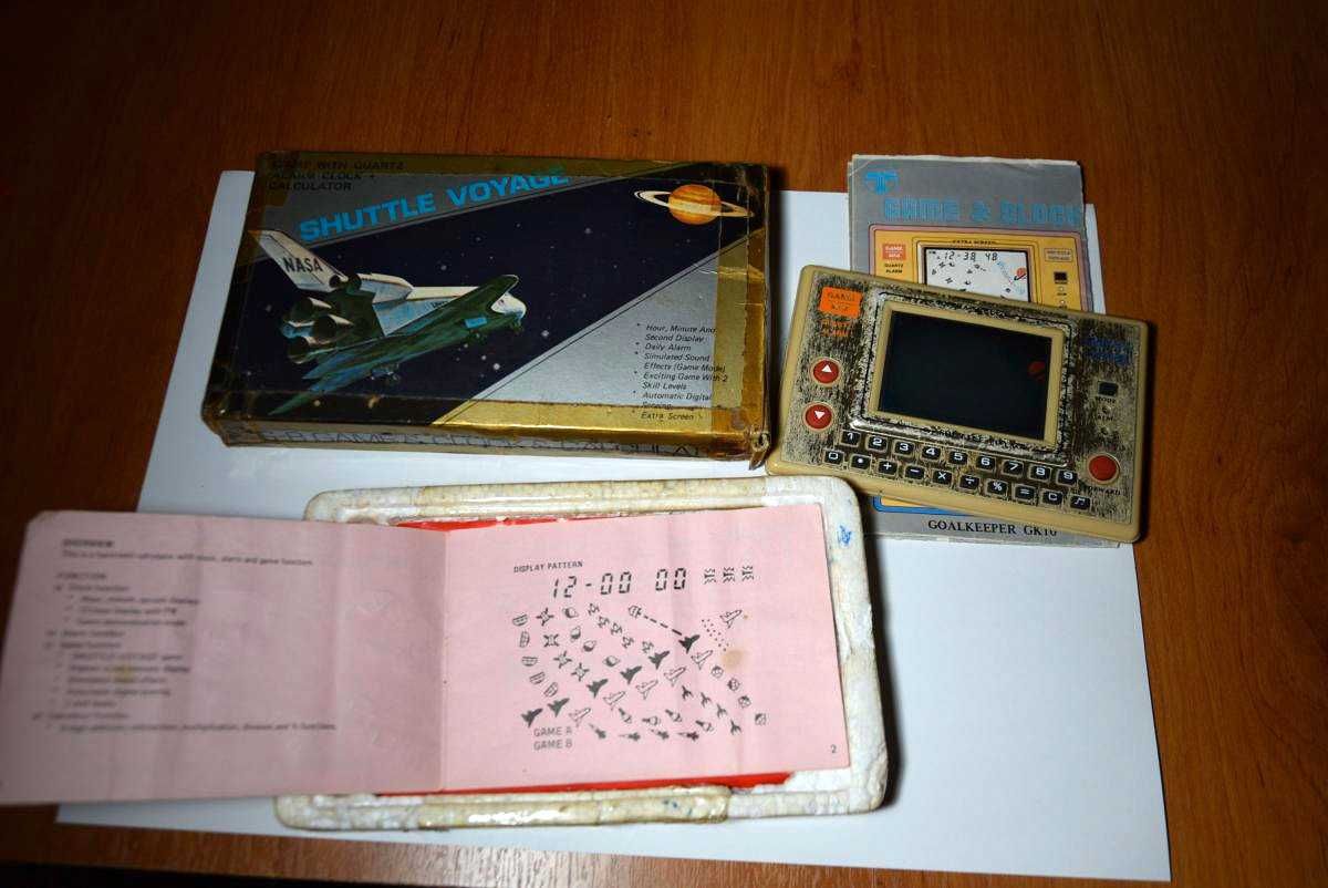 Jogo de Bolso Eletrónico anos 80