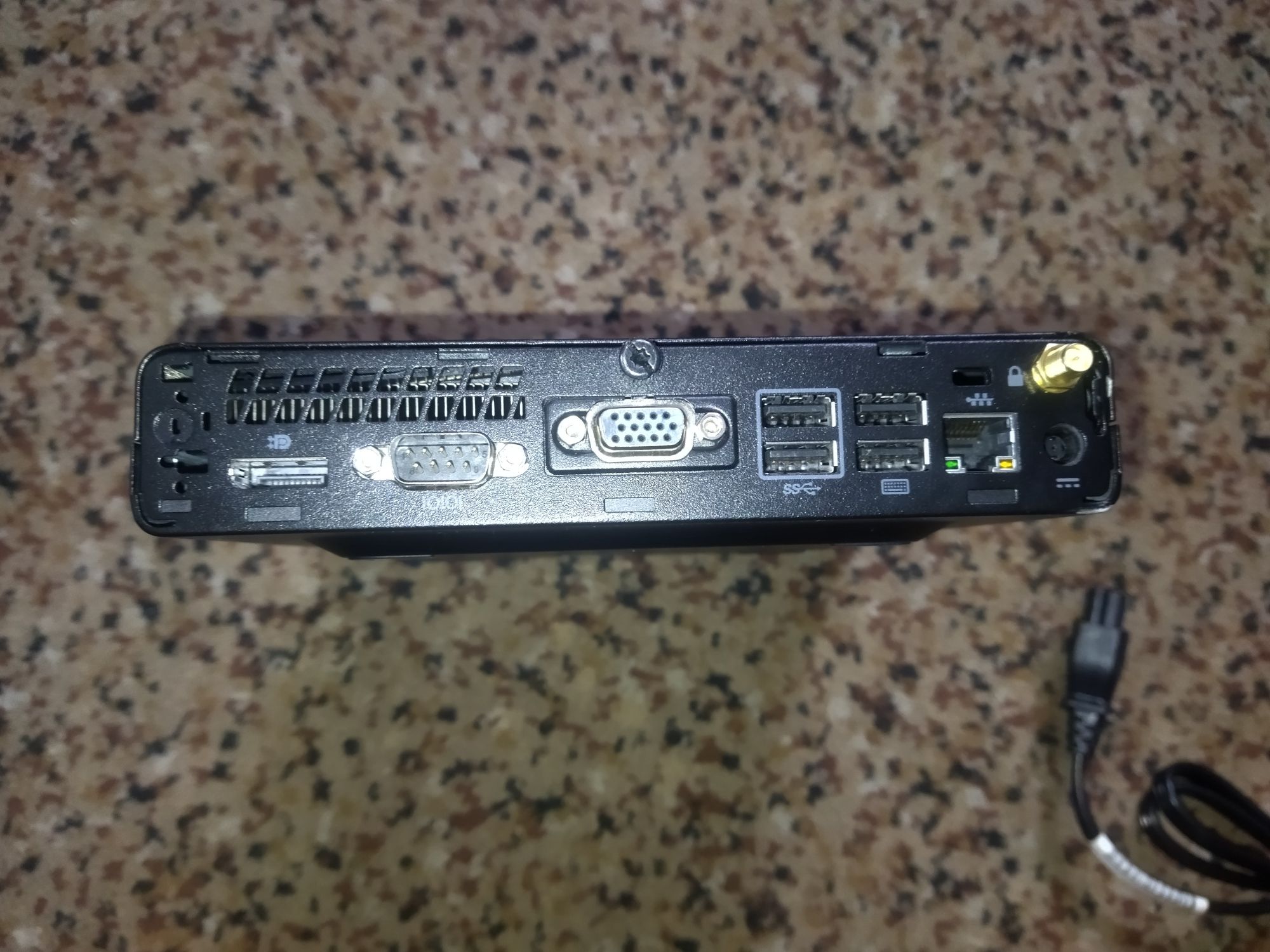 Mini PC i3-7100t.HP 400 g3.DDR4 8gb,HDD 500gb.WiFi Bluetooth.Windows10