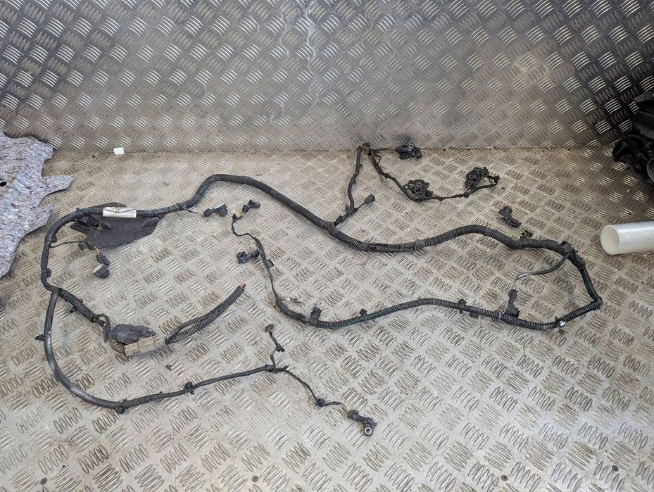 Volvo V60 II S60 III 2019-2025 Wiązka czujników parkowania 6xPDC przód