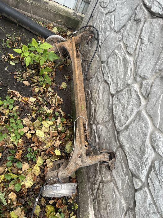 Задня балка ВАЗ взборі з Барабанами