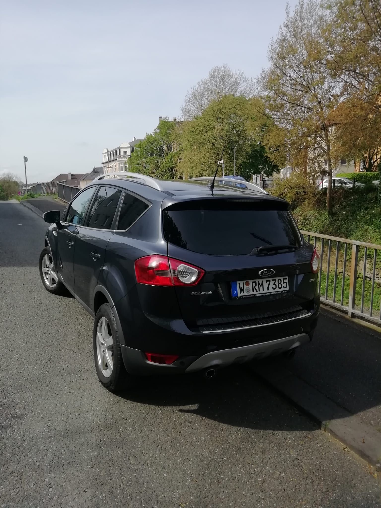 Samochód SUV Ford Kuga