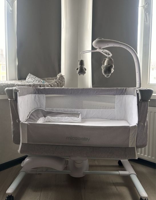 Приставне ліжечко Mioobaby Hugmee