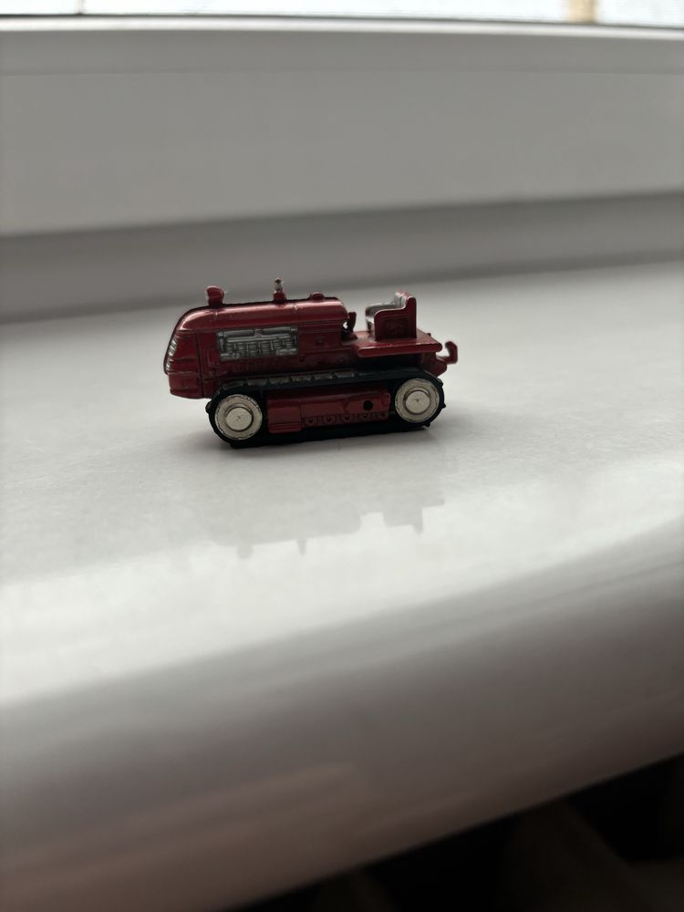 Kolekcjonerski model Vintage Schuco Piccolo 753
