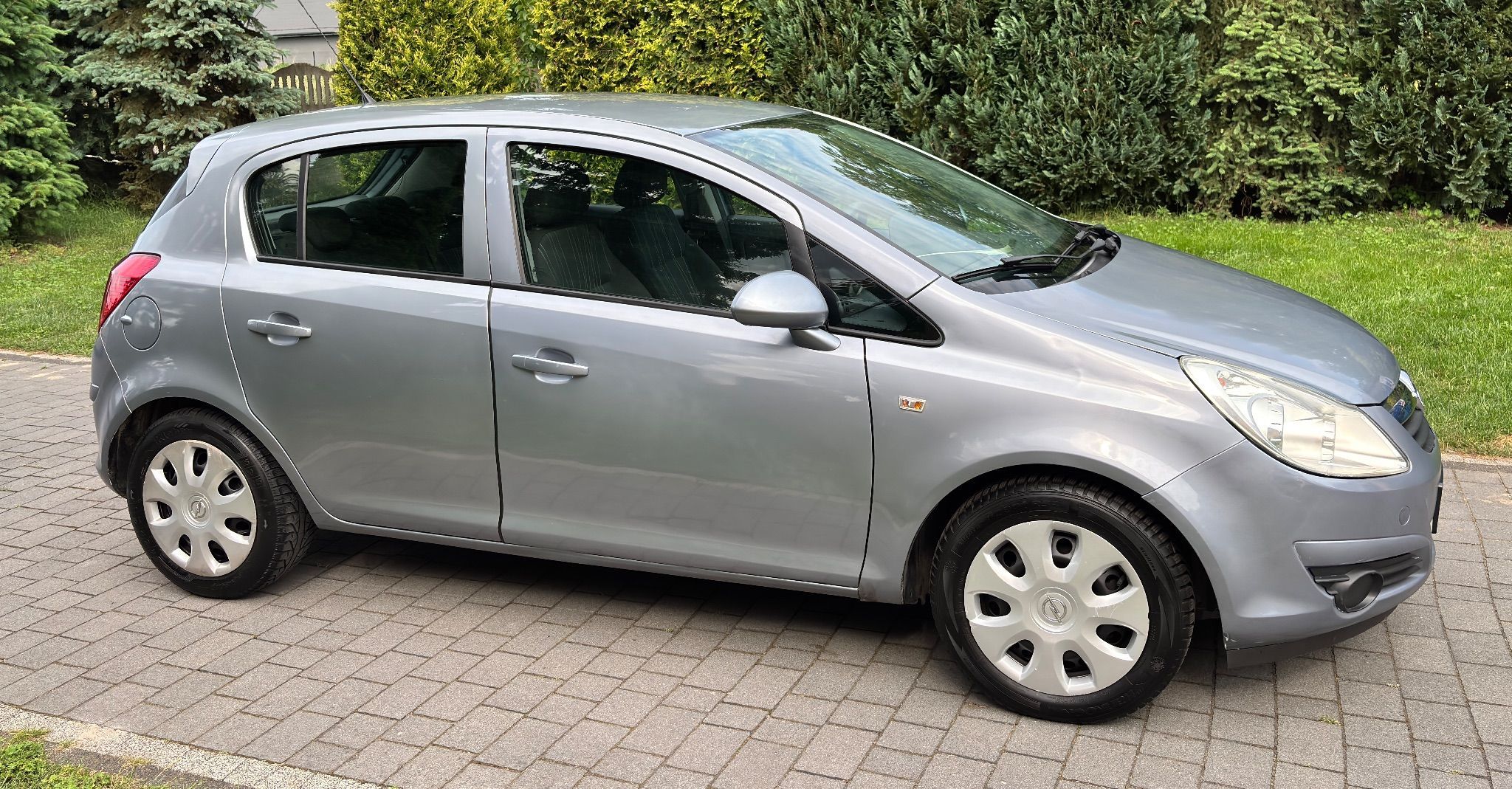 Opel Corsa 1.2 benzyna 80KM-2008r-Klimatyzacja-Webasto-Wspomaganie El. Szyby-