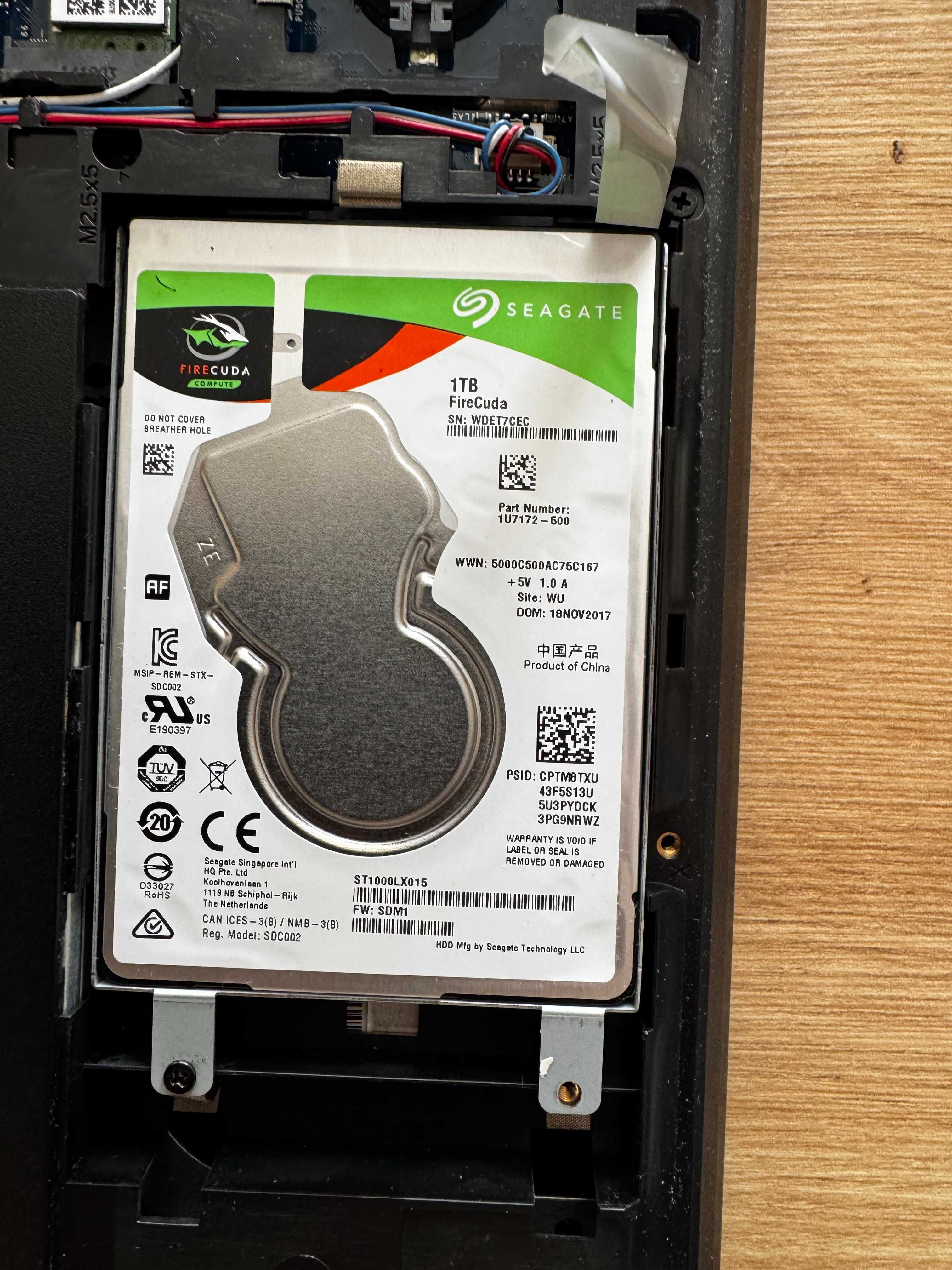 Laptop LENOVO B50-70