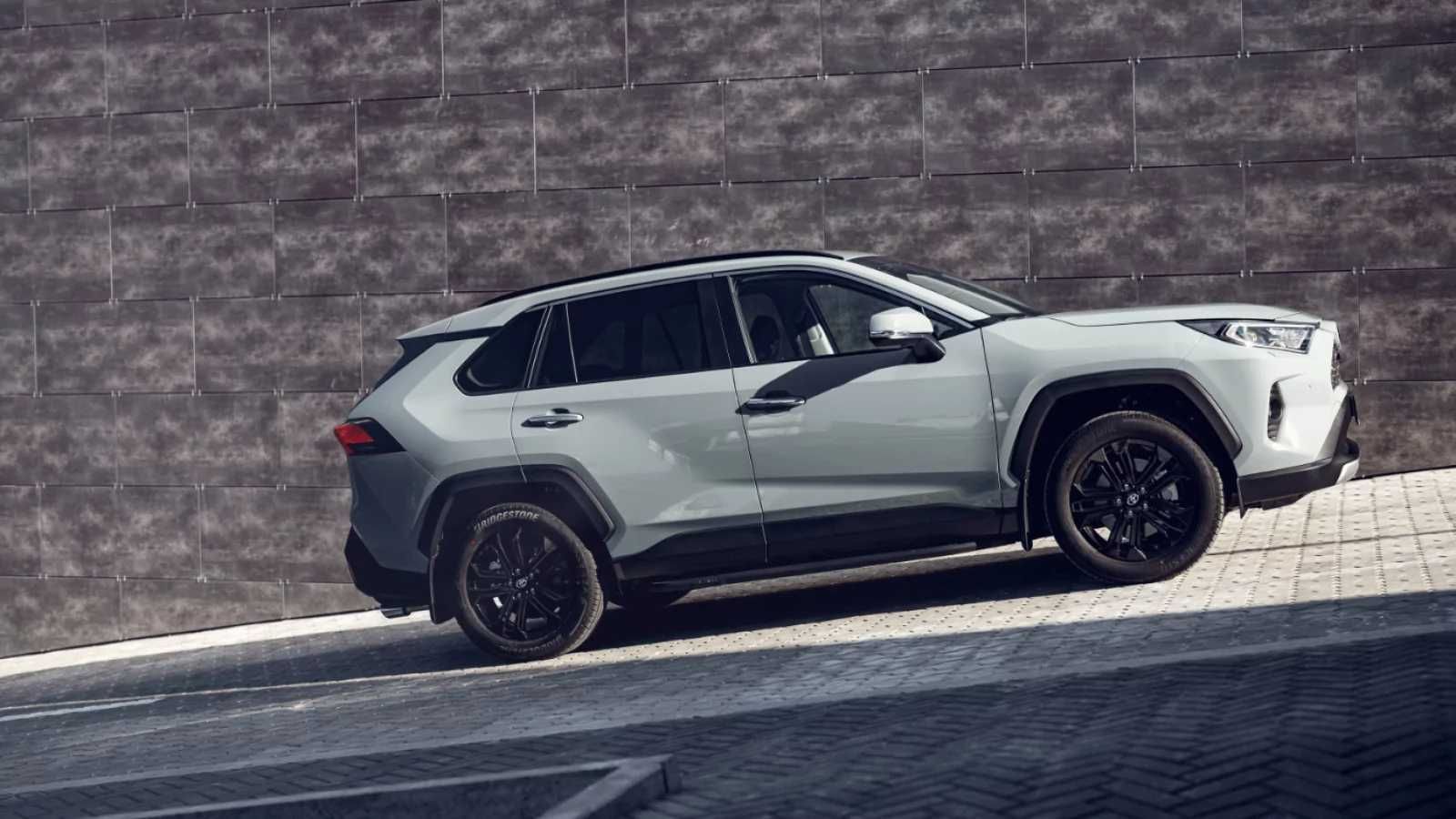 разборка toyota rav 4 2021 год