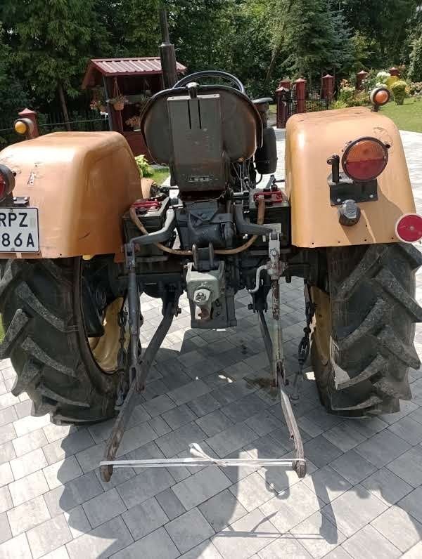 Sprzedam ursusa c 330