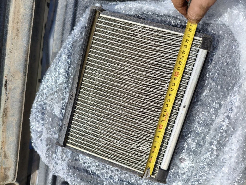 Parownik klimatyzacji L200, 7810A036