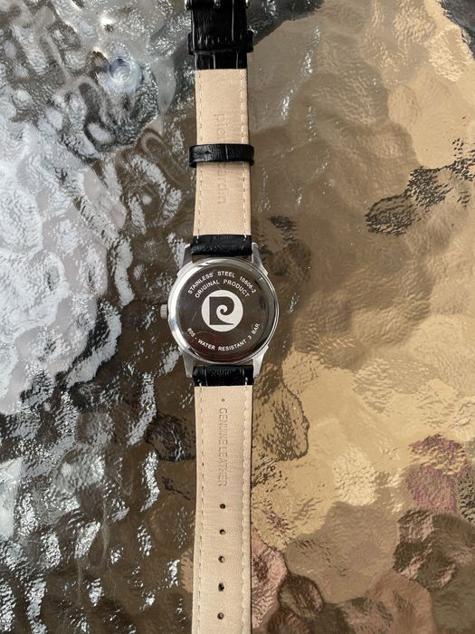 Жіночий годинник Pierre Cardin