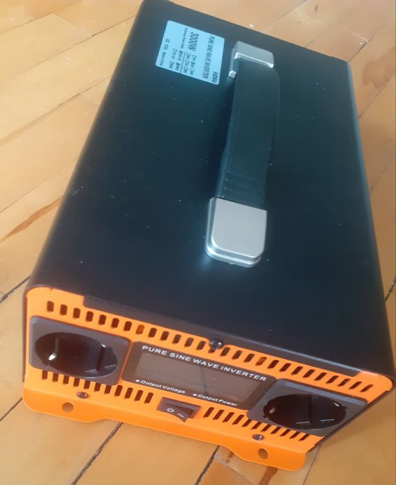 Інвертор HOULI 1500W 24в. - 230в. 50Гц. 3000W Пік!!!