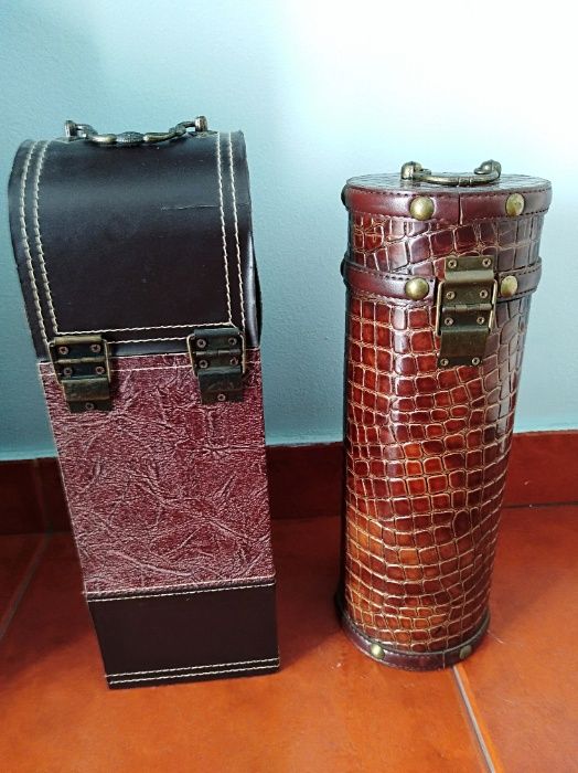 Conjunto de 2 estojos para garrafas de bebida