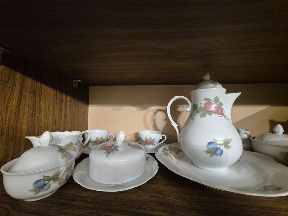 Фарфоровый кофейный сервиз от немецкой компании Kahla, произведённый в