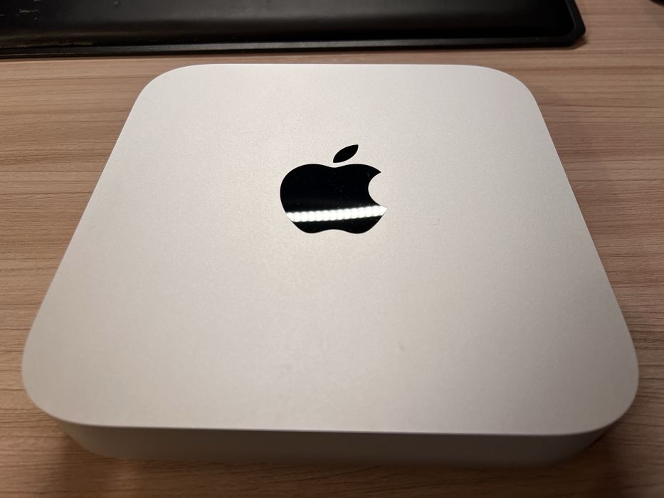 Mac mini M2 -16GB RAM / 256 GB SSD - stan bardzo dobry