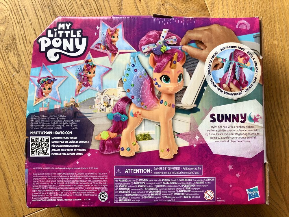 My Little Pony zestaw Kucyk Sunny + gry Trefl