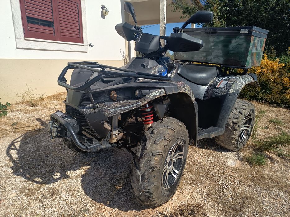 Vendo Moto 4 Linhai Camo