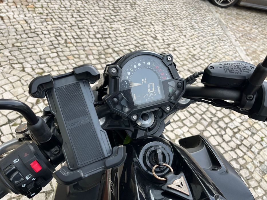 Vendo cbr 600 RR/kawasaki Z650