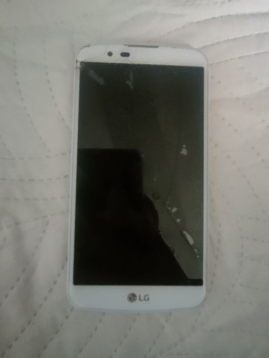 Telefon komórkowy lg
