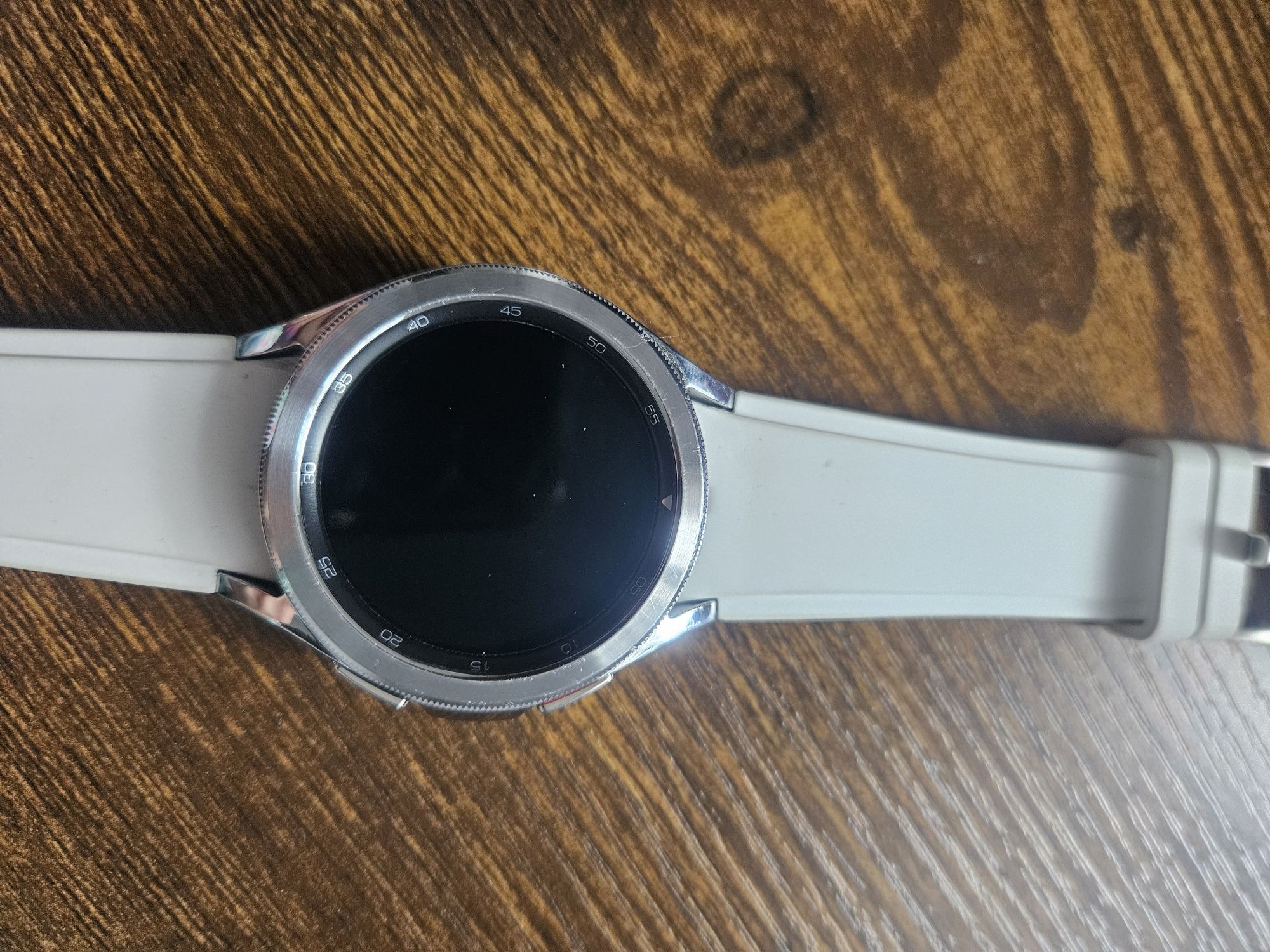 Samsung Galaxy Watch 4 Classic LTE 42mm silver