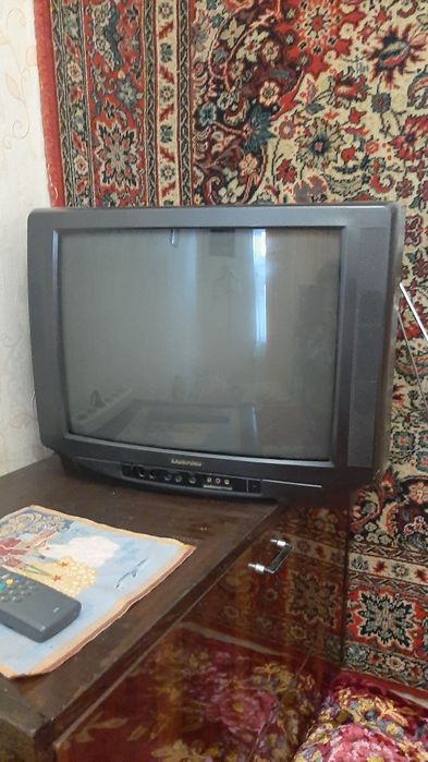 Телевізор Rainford в гарному робочому стані