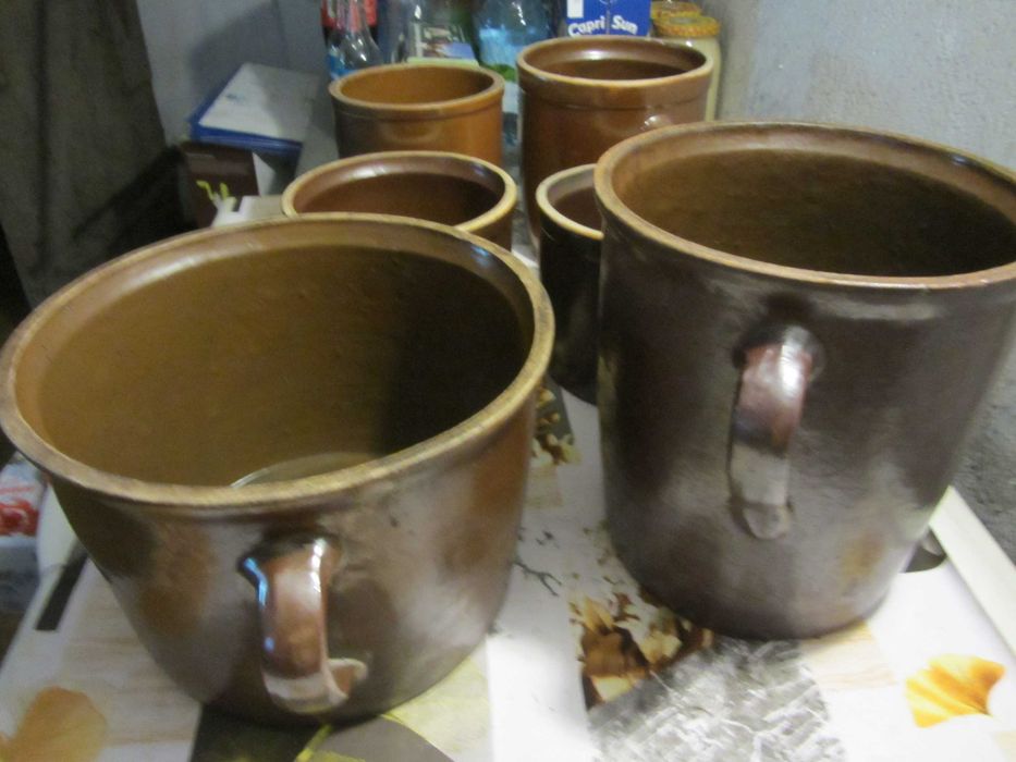 Dzbanki ceramiczne do kiszenia duże i małe