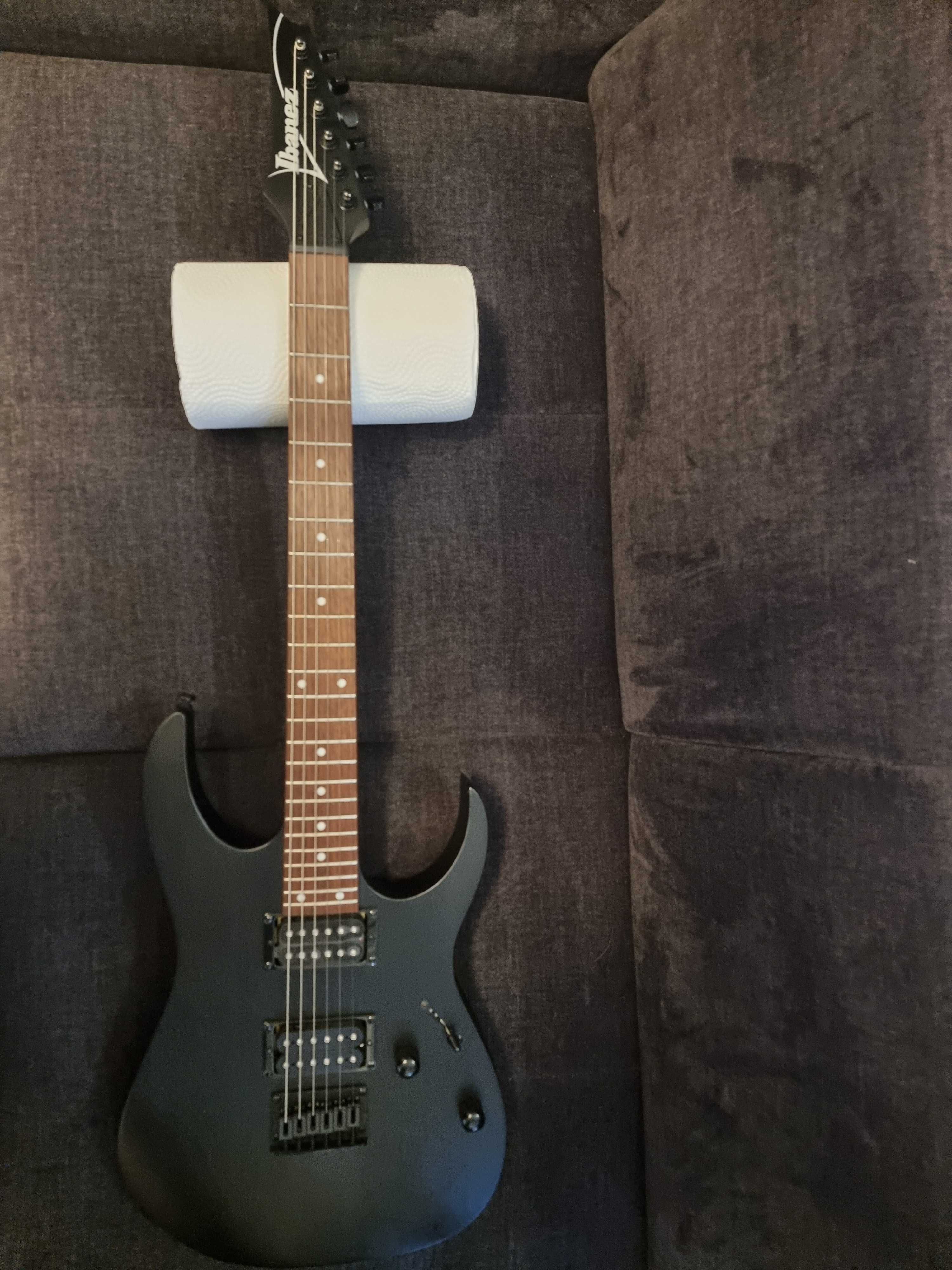 Gitara Ibanez RGRT421 WK + Piec Fender Mustang LT25  + Akcesoria