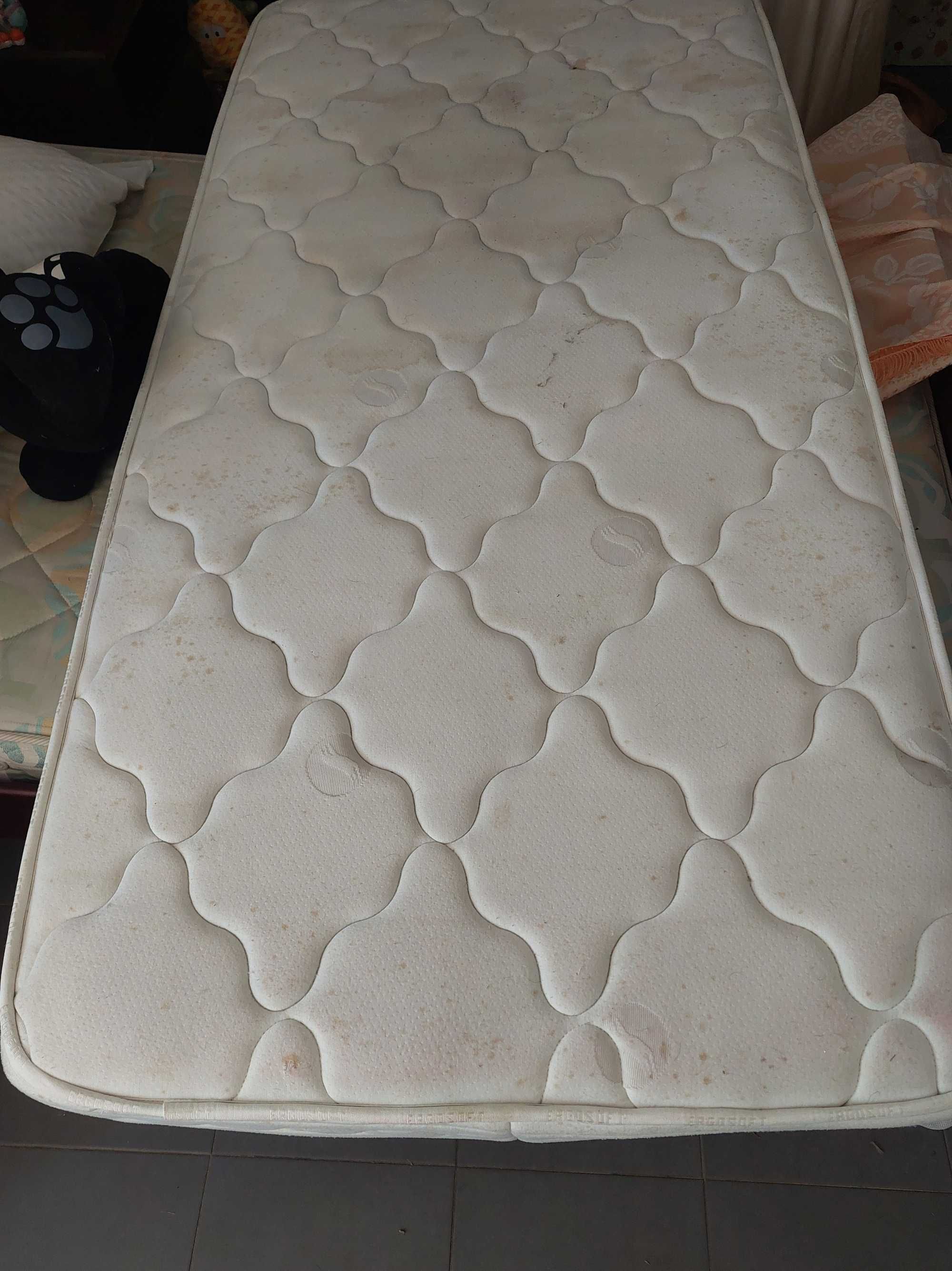 Colchao molas 200x90