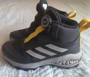 %Buty chłopięce Adidas 33,wkładka 20 cm