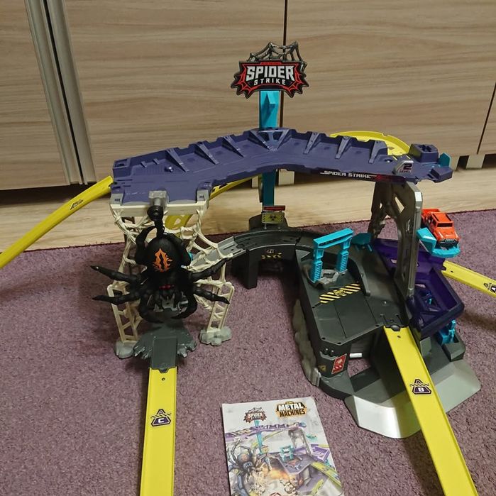 Tor Spider Strike na autka