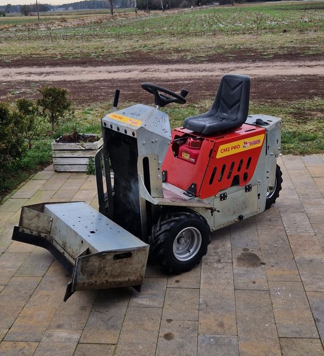 Westermann CM2 Pro podgarniacz paszy zgarniacz ruszt obornika Honda gx