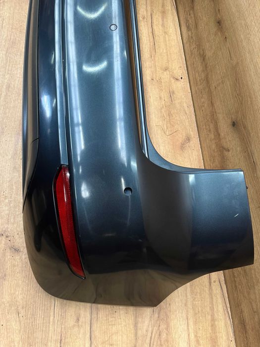 Zderzak tylny Golf 6 Plus 4x pdc kolor lc5f