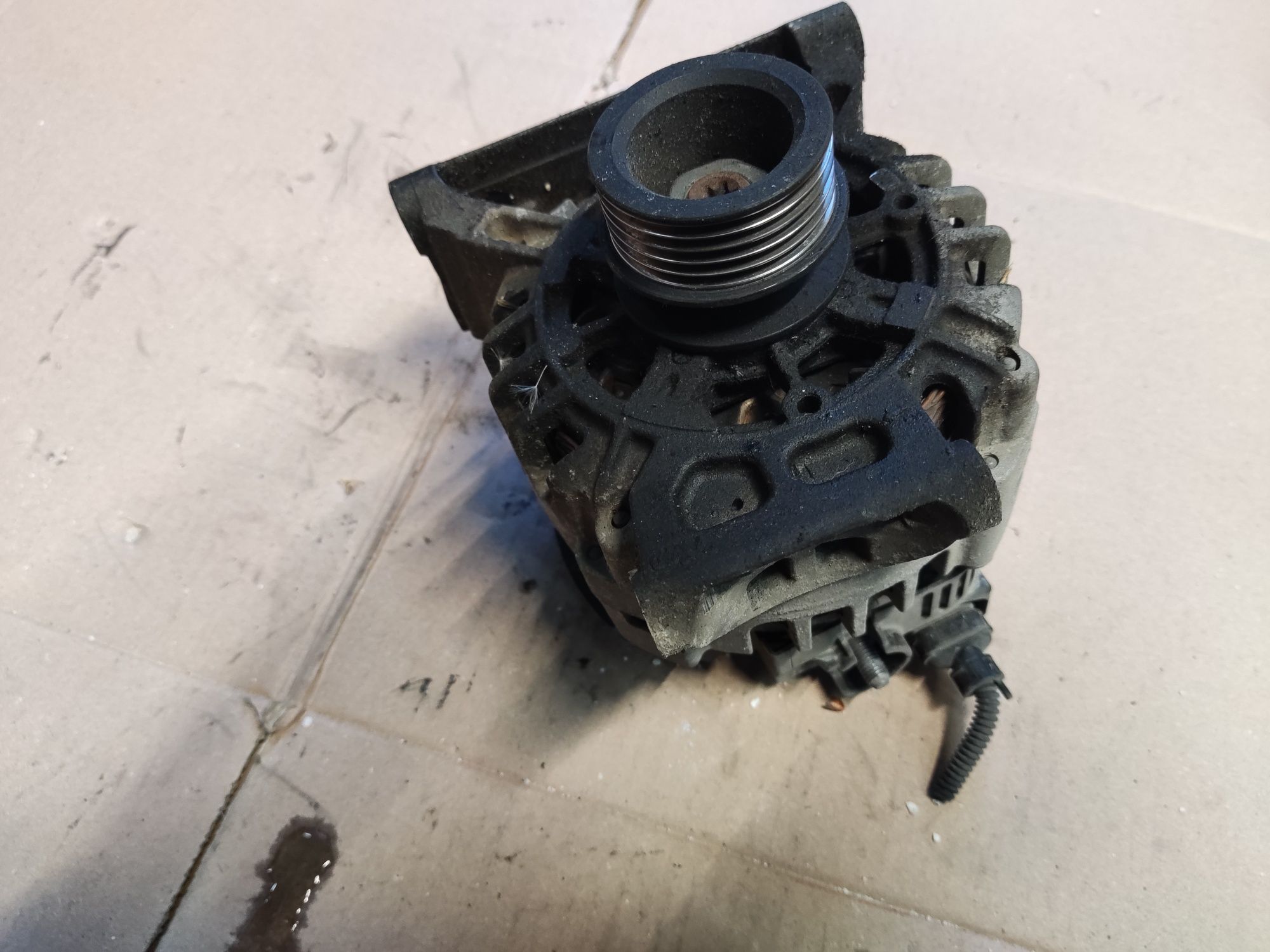 Alternator Mercedes Benz w169 1.5 95KM Lift