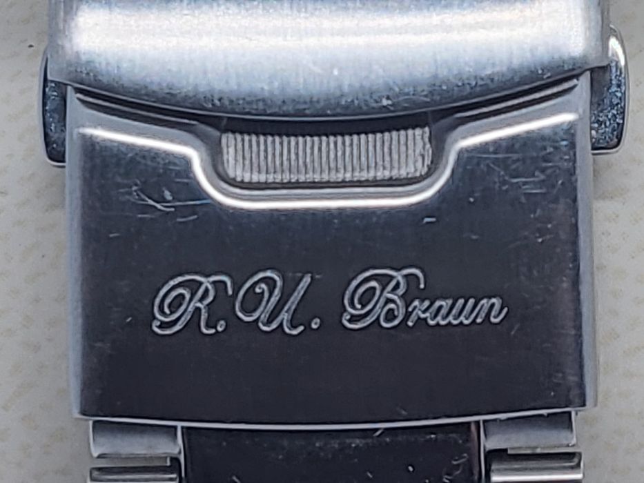 Часы наручные R.U.Braun
