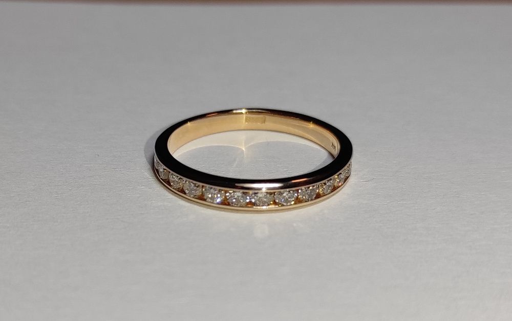 Золотое кольцо с бриллиантами 0,48 карат. 17 мм. НОВОЕ (Код: 17922)