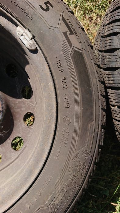 Колеса в зборі зима Ford Fiesta Fusion